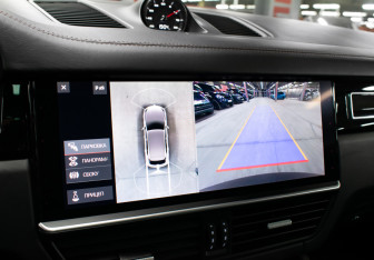 Подержанный автомобиль Porsche Cayenne 2021 года (20 фото)