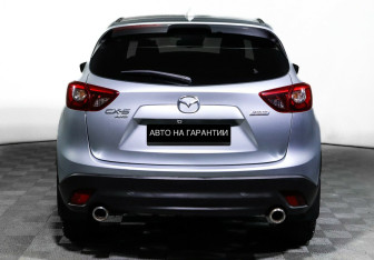 Подержанный автомобиль Mazda CX-5 2015 года (6 фото)