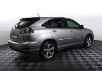 Подержанный автомобиль Lexus RX 2004 года (5 фото)