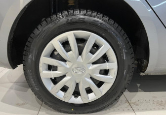 Подержанный автомобиль LADA (ВАЗ) Vesta Sedan 2017 года (9 фото)