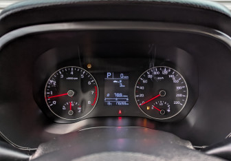 Подержанный автомобиль Kia Rio Hatchback 2021 года (16 фото)