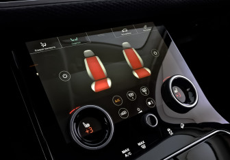 Подержанный автомобиль Land Rover Range Rover Velar 2020 года (26 фото)