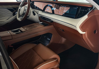 Подержанный автомобиль Voyah Free 2023 года (15 фото)