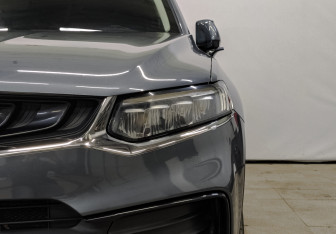 Подержанный автомобиль Geely Tugella 2021 года (16 фото)