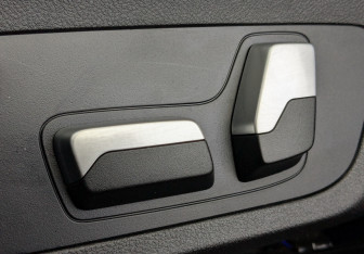 Подержанный автомобиль BMW X3 2020 года (20 фото)