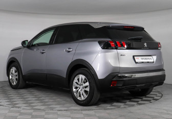 Подержанный автомобиль Peugeot 3008 2019 года (7 фото)