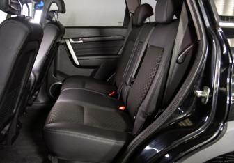 Подержанный автомобиль Chevrolet Captiva 2013 года (8 фото)