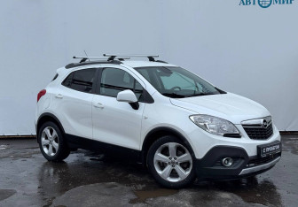 Подержанный автомобиль Opel Mokka 2013 года (6 фото)