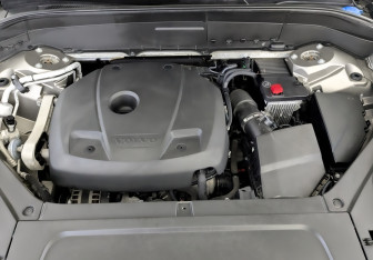Подержанный автомобиль Volvo XC90 2021 года (9 фото)