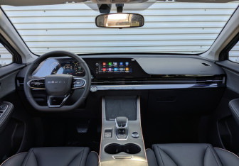 Новый Omoda C5 2025 (10 фото)