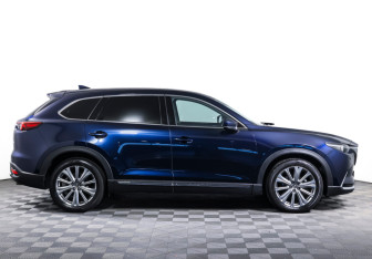 Подержанный автомобиль Mazda CX-9 2022 года (4 фото)