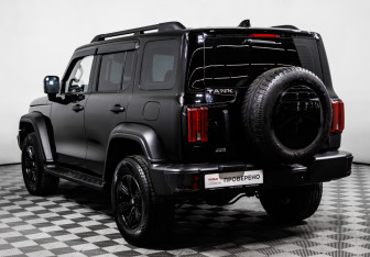 Подержанный автомобиль Tank 300 2024 года (7 фото)