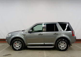 Подержанный автомобиль Land Rover Freelander 2011 года (8 фото)
