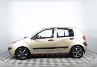 Подержанный автомобиль Hyundai Getz 2010 года (8 фото)