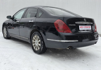 Подержанный автомобиль Nissan Teana 2007 года (7 фото)