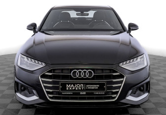 Подержанный автомобиль Audi A4 Sedan 2021 года (2 фото)