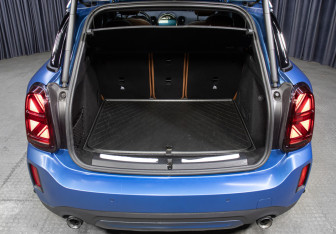 Подержанный автомобиль MINI Countryman 2021 года (10 фото)