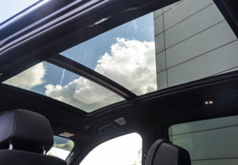 Подержанный автомобиль BMW X7 2019 года (20 фото)