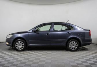 Подержанный автомобиль Skoda Octavia Liftback 2012 года (8 фото)