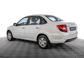 Подержанный автомобиль LADA (ВАЗ) Granta Sedan 2022 года (7 фото)