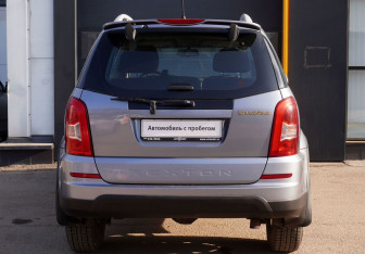 Подержанный автомобиль SsangYong Rexton 2012 года (7 фото)