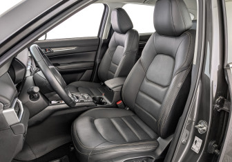 Подержанный автомобиль Mazda CX-5 2024 года (20 фото)