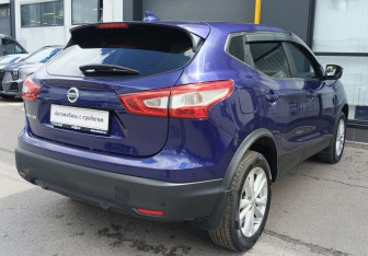 Подержанный автомобиль Nissan Qashqai 2018 года (5 фото)