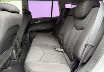 Подержанный автомобиль SsangYong Kyron 2011 года (11 фото)