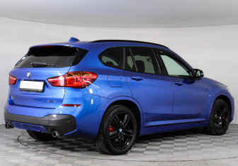 Подержанный автомобиль BMW X1 2019 года (2 фото)