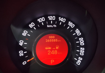 Подержанный автомобиль Kia Sportage 2012 года (16 фото)