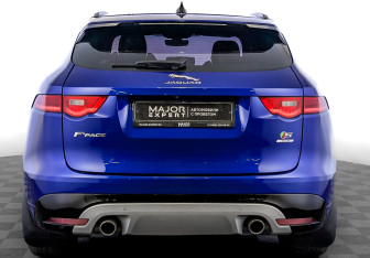 Подержанный автомобиль Jaguar F-Pace 2019 года (6 фото)