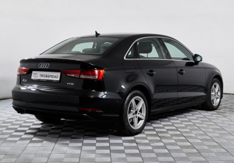 Подержанный автомобиль Audi A3 Sedan 2017 года (5 фото)
