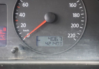 Подержанный автомобиль Volkswagen Multivan 2008 года (11 фото)
