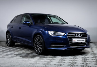 Подержанный автомобиль Audi A3 Hatchback 2014 года (3 фото)