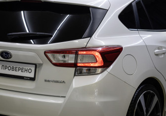 Подержанный автомобиль Subaru Impreza Sedan 2019 года (24 фото)