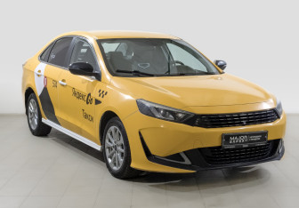 Подержанный автомобиль Kaiyi E5 2024 года (3 фото)