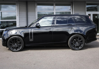 Подержанный автомобиль Land Rover Range Rover 2022 года (4 фото)