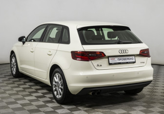 Подержанный автомобиль Audi A3 Hatchback 2013 года (7 фото)