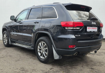 Подержанный автомобиль Jeep Grand Cherokee 2014 года (7 фото)