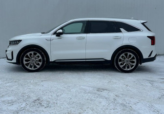 Подержанный автомобиль Kia Sorento 2020 года (8 фото)