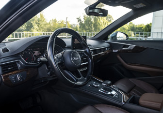 Подержанный автомобиль Audi A4 Sedan 2016 года (9 фото)