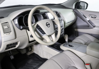 Подержанный автомобиль Nissan Murano Suv 2013 года (15 фото)