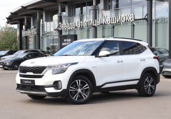 Подержанный автомобиль Kia Seltos 2020 года (31 фото)
