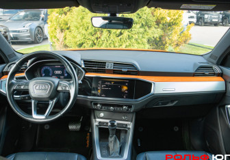 Подержанный автомобиль Audi Q3 2019 года (10 фото)