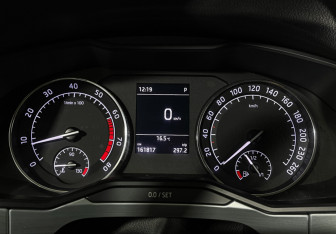 Подержанный автомобиль Skoda Superb Liftback 2018 года (11 фото)