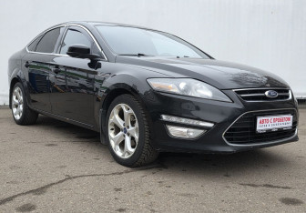 Подержанный автомобиль Ford Mondeo Sedan 2012 года (3 фото)