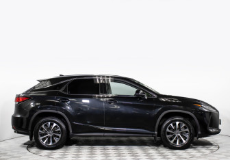 Подержанный автомобиль Lexus RX 2019 года (3 фото)