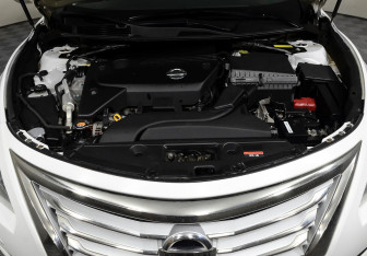 Подержанный автомобиль Nissan Teana 2015 года (7 фото)