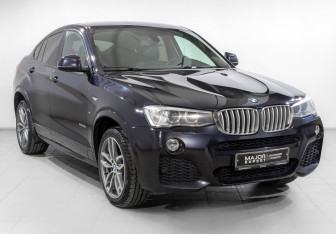 Подержанный автомобиль BMW X4 2018 года (3 фото)