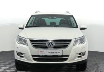 Подержанный автомобиль Volkswagen Tiguan 2010 года (2 фото)